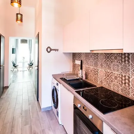 Bpr Szondi Cozy Appartamento